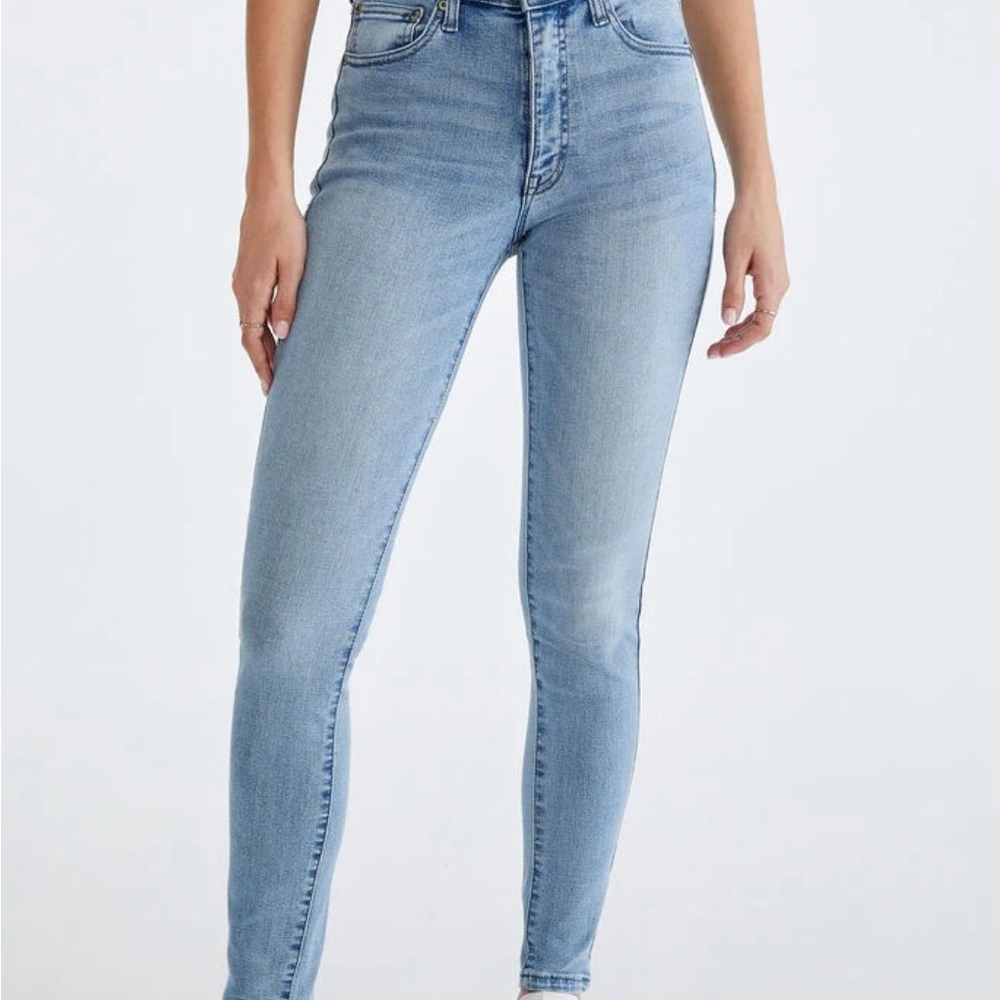 AEROPOSTALE High Rise Jegging